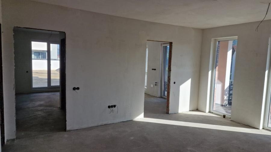Apartament cu 2 camere decomandat în Florești — fotografia 3