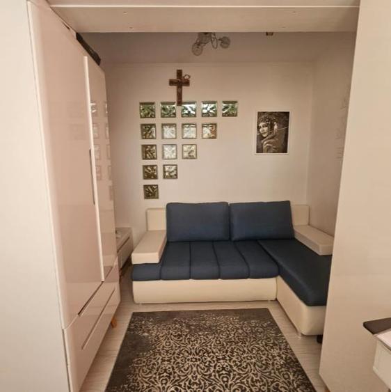 Apartament cu 2 camere decomandat în Astra