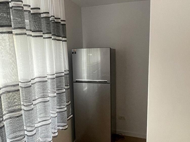 Apartament cu 2 camere decomandat în 13 Septembrie