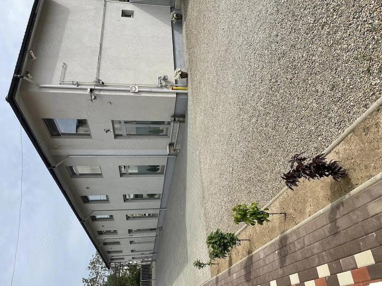Spațiu comercial, de 160 mp, în Central