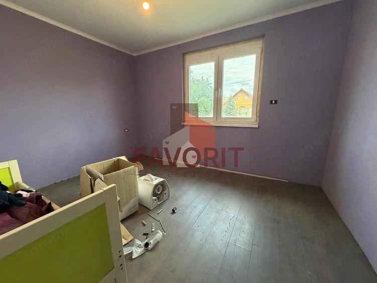 Casă cu 4 camere cu Teren 860 Mp în Covaci