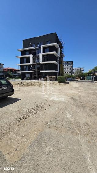 Apartament cu 2 camere în Apărătorii Patriei