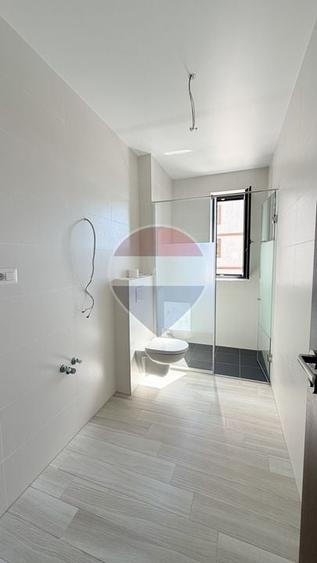 Apartament cu 3 camere decomandat în Țiglina 2