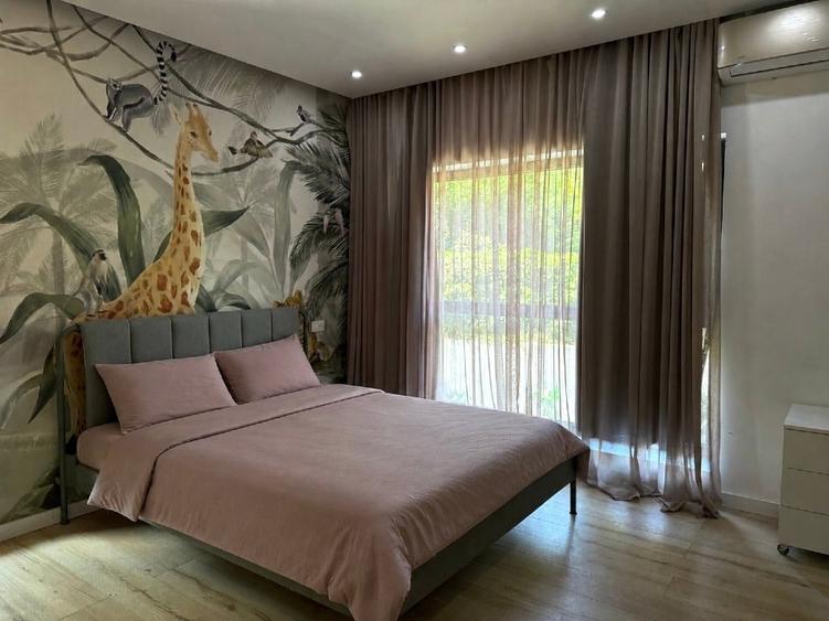 Apartament cu 3 camere, mobilat în Central