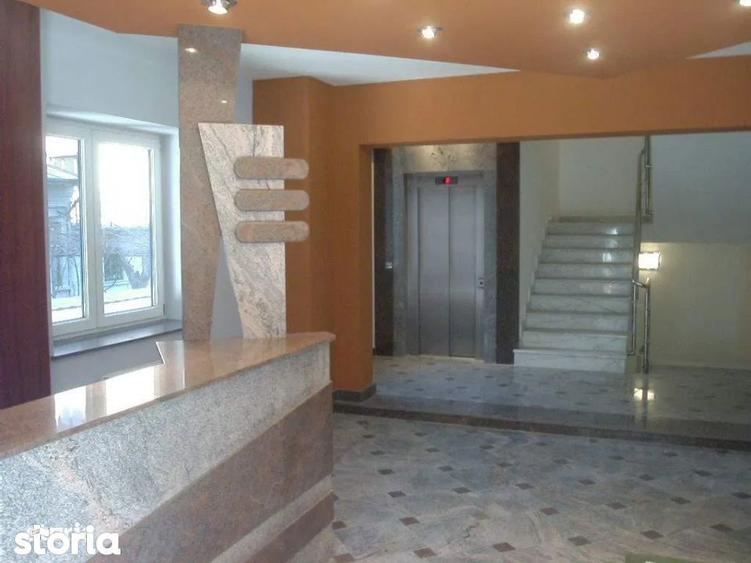 Spațiu comercial, de 240 mp, în Grivița