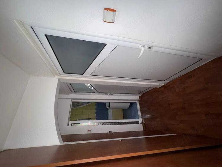 Apartament cu 3 camere decomandat în Mihai Bravu