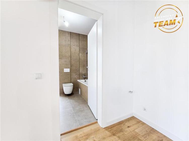 Apartament cu 2 camere decomandat în Lenin