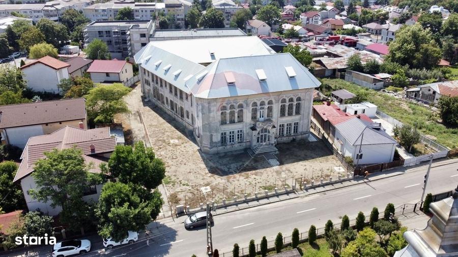 Spațiu comercial, de 2,500 mp, în Ultracentral
