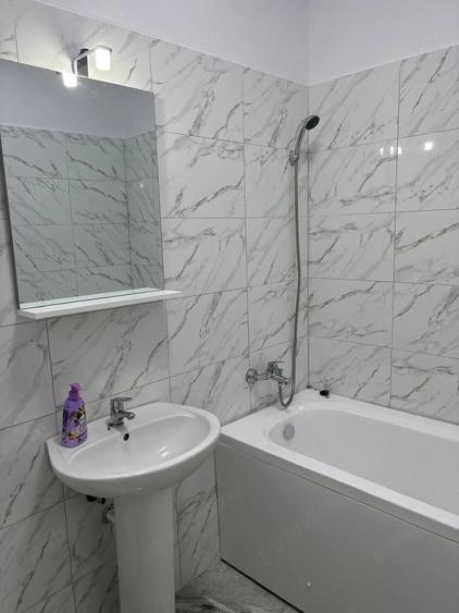 Apartament cu 2 camere decomandat în Exterior Vest