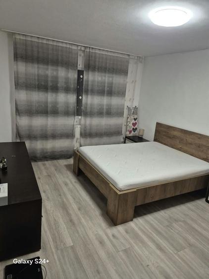 Garsonieră decomandată în Exterior Vest