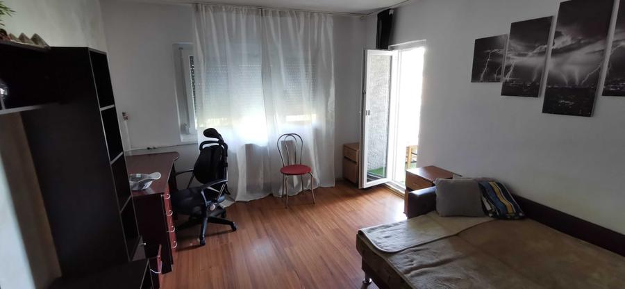 Apartament cu 2 camere decomandat în Decebal