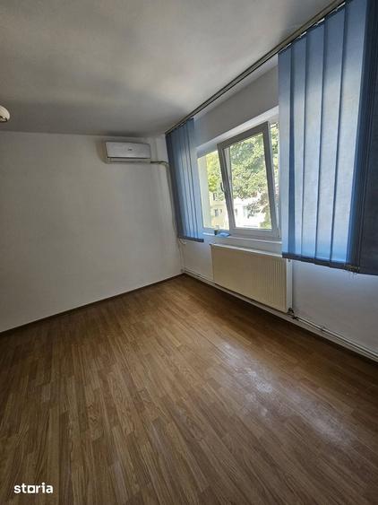 Apartament cu 2 camere în Roman