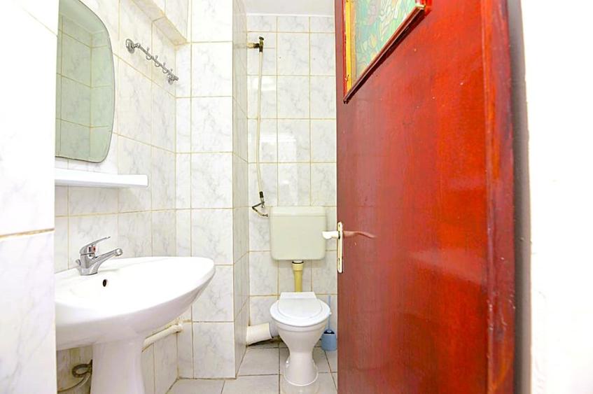 Apartament cu 3 camere decomandat, mobilat în Unirii
