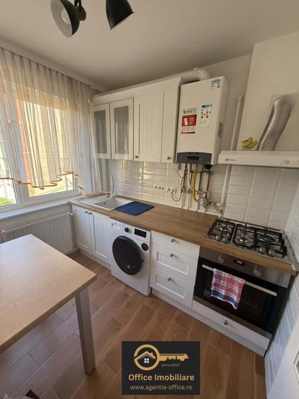 Apartament cu 2 camere semidecomandat în Central