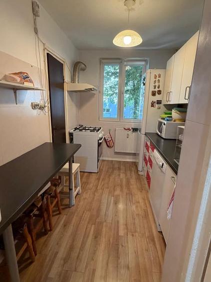 Apartament 3 camere de vânzare Drumul Taberei – Râul Doamnei 65 mp 4 minut - 2