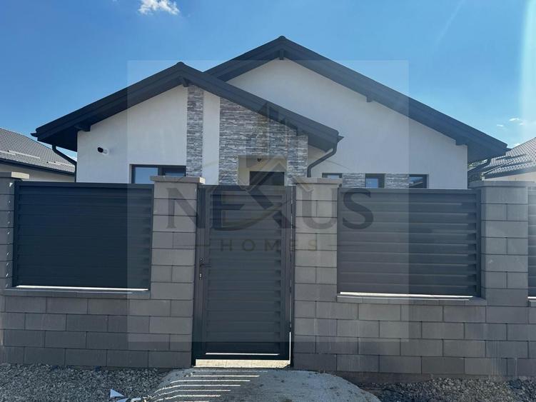 Casă individuală cu 4 camere cu Canalizare în Berceni