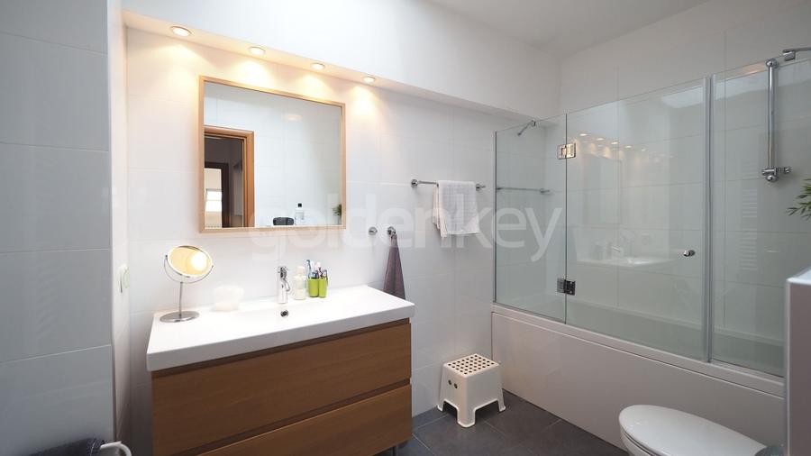 Duplex cu 7 camere cu Piscina în Pipera