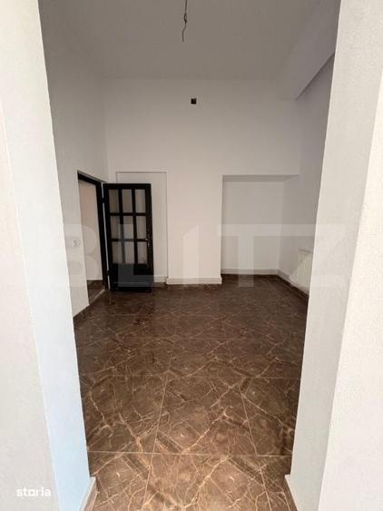 Spațiu comercial, de 1,200 mp, în Răcăștia