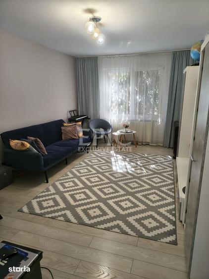 Apartament cu 3 camere decomandat în Tudor