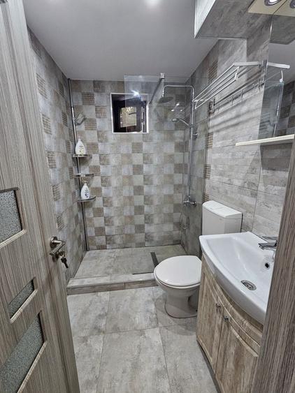 Apartament cu 2 camere, mobilat în Central