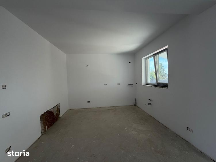 Casă cu 3 camere cu Teren 358 Mp în Moșnița Nouă