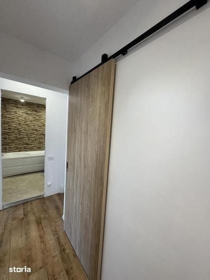 Apartament cu 3 camere decomandat în Ștefan cel Mare