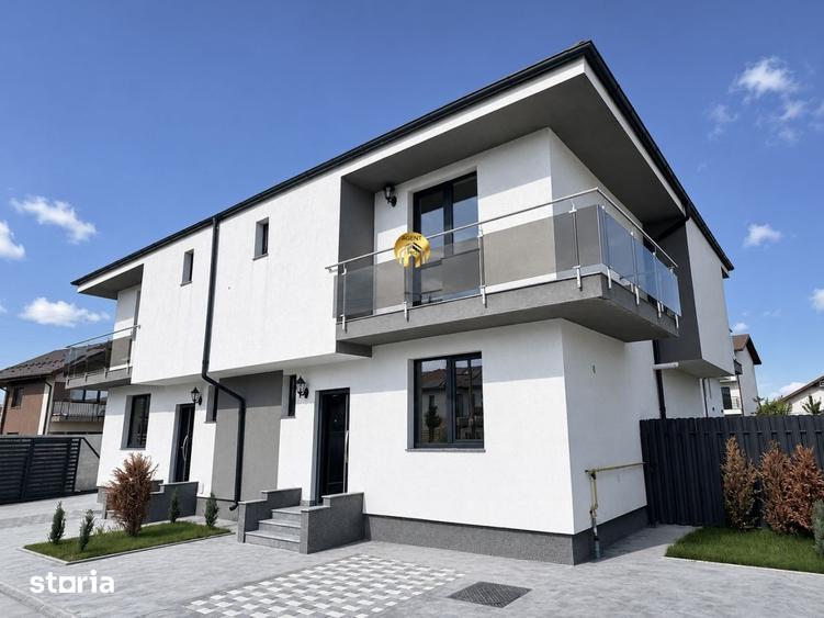 Casă cu 4 camere cu Teren 175 Mp în Odăi