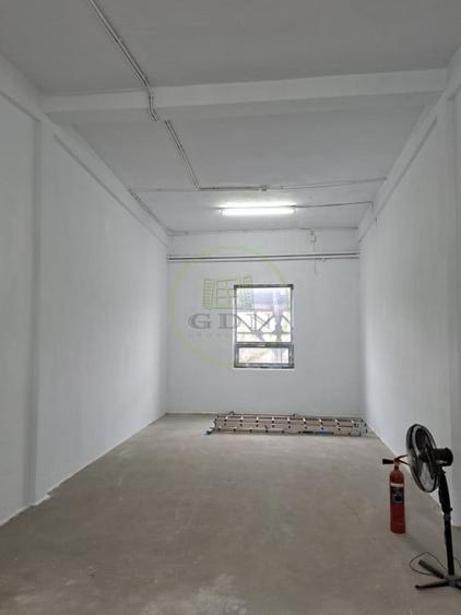 Spațiu industrial, de 103 mp, în Gruia