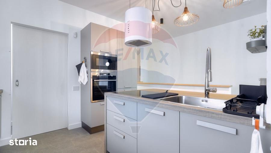 Apartament cu 3 camere în Schei