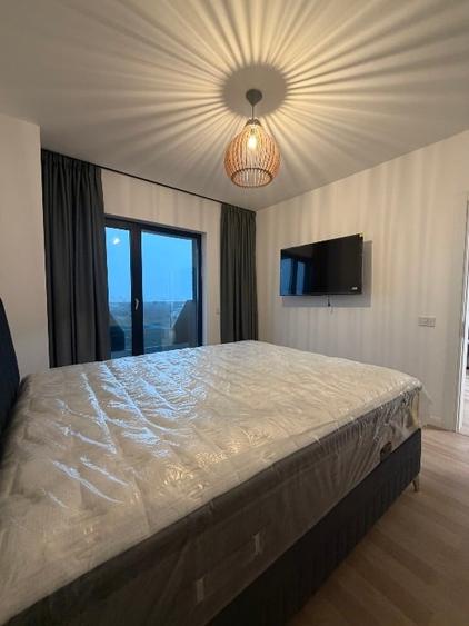 Apartament cu 2 camere semidecomandat în Km 5
