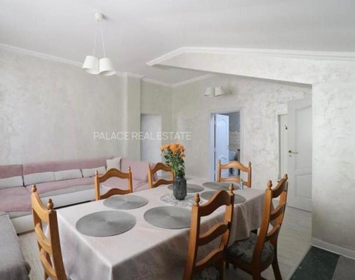 Apartament cu 3 camere decomandat în Aleea Tudor Neculai