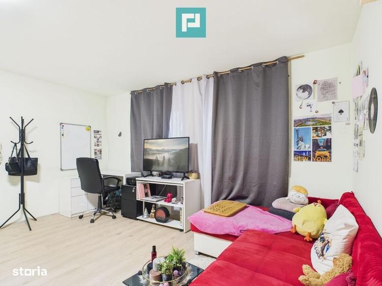 Casă cu 3 camere decomandat cu Teren 300 Mp în Central