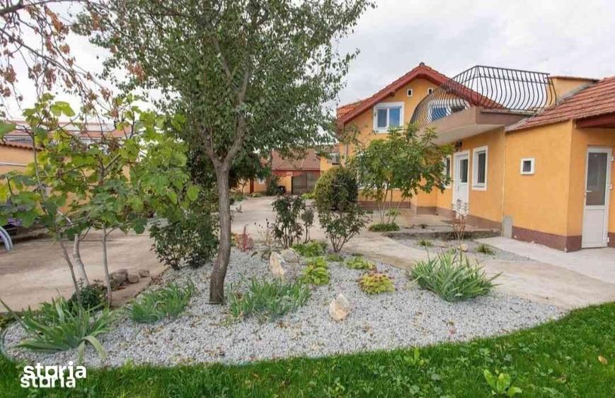 Casă cu 4 camere cu Teren 1130 Mp în Sântandrei