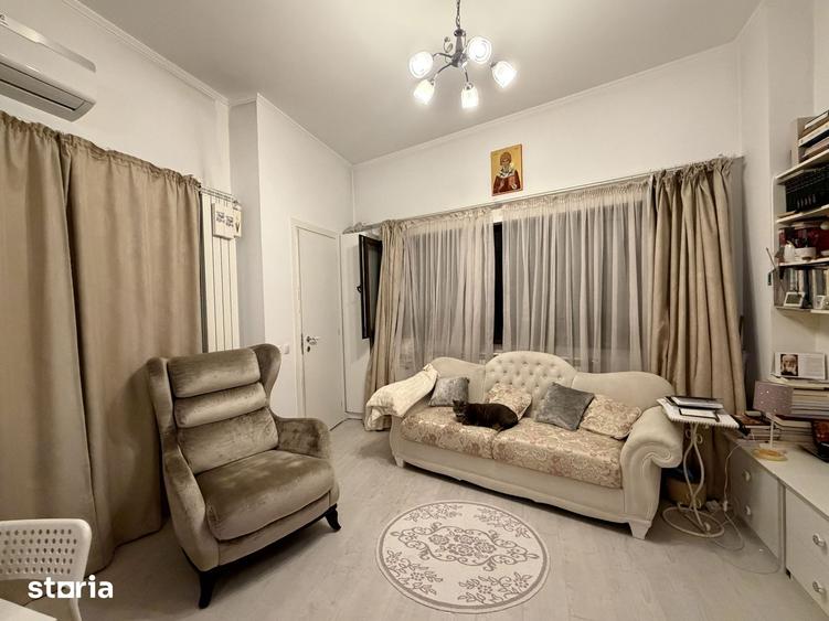 Garsonieră decomandată în Herăstrău
