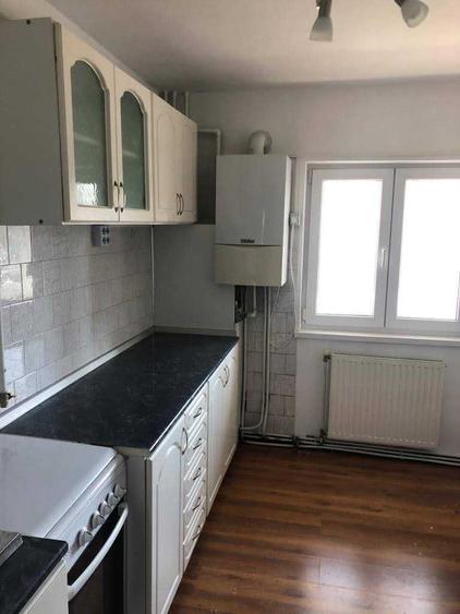 Apartament cu 2 camere decomandat în Zorilor