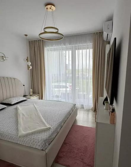 Apartament cu 2 camere decomandat, mobilat în Boreal