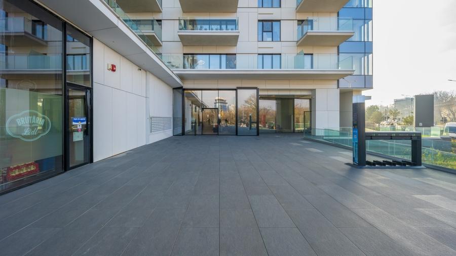 Apartament cu 2 camere semidecomandat, mobilat în Barbu Văcărescu