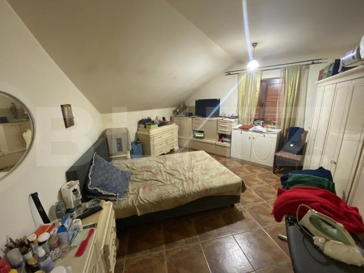 Spațiu comercial, de 379 mp, în 1 Mai