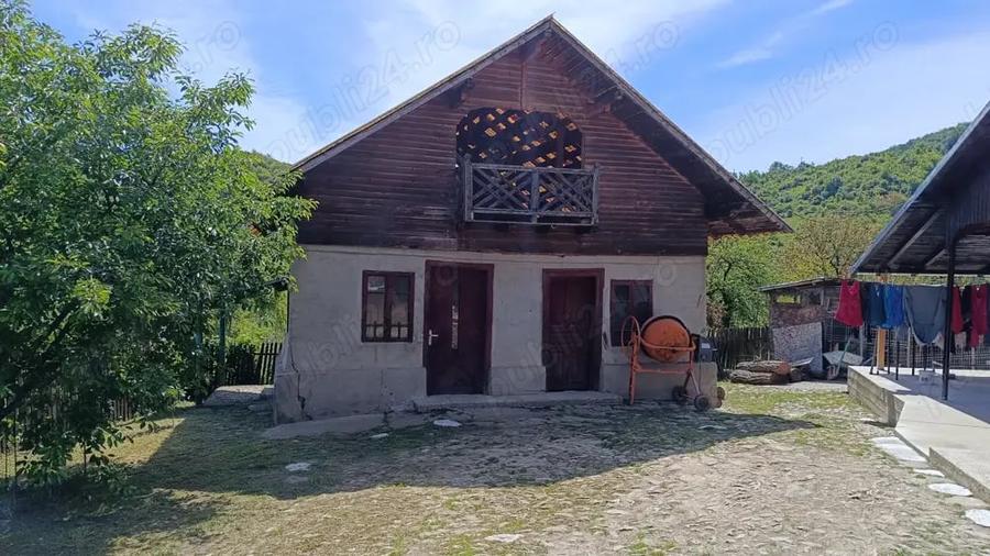 Teren de 2276 mp, în Drăgăneasa