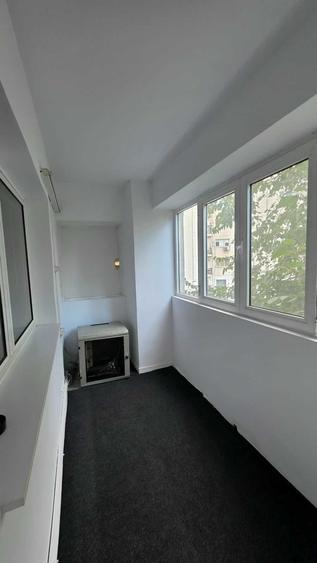 Apartament cu 3 camere decomandat în Unirii