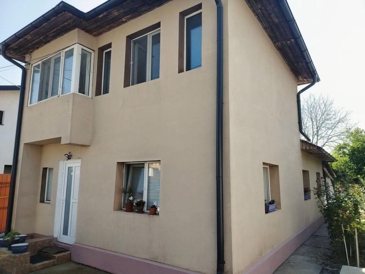 Casă individuală cu 3 camere cu Canalizare în Snagov