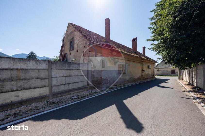 Casa cu poten?ial rar in Sacele: 2 corpuri ?i teren de 1.048 mp - 4