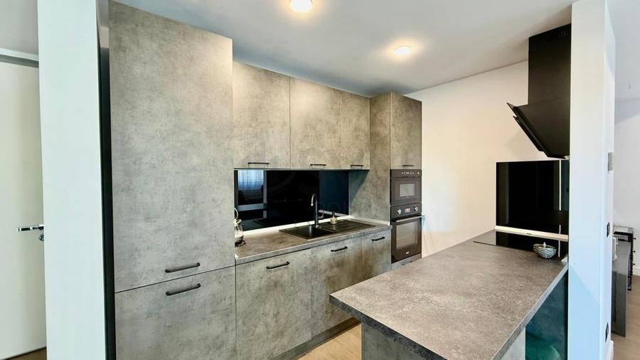 Apartament cu 2 camere semidecomandat, mobilat în Herăstrău