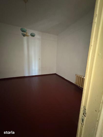 Apartament cu 3 camere în Ultracentral