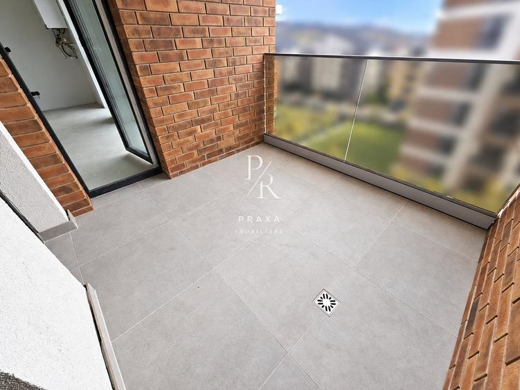 Apartament cu 2 camere semidecomandat în Florești