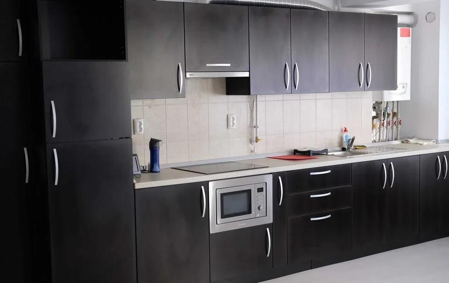 Apartament cu 2 camere decomandat în Drumul Taberei