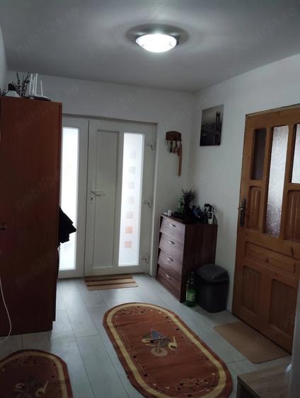 Casă cu Teren 13000 Mp în Central