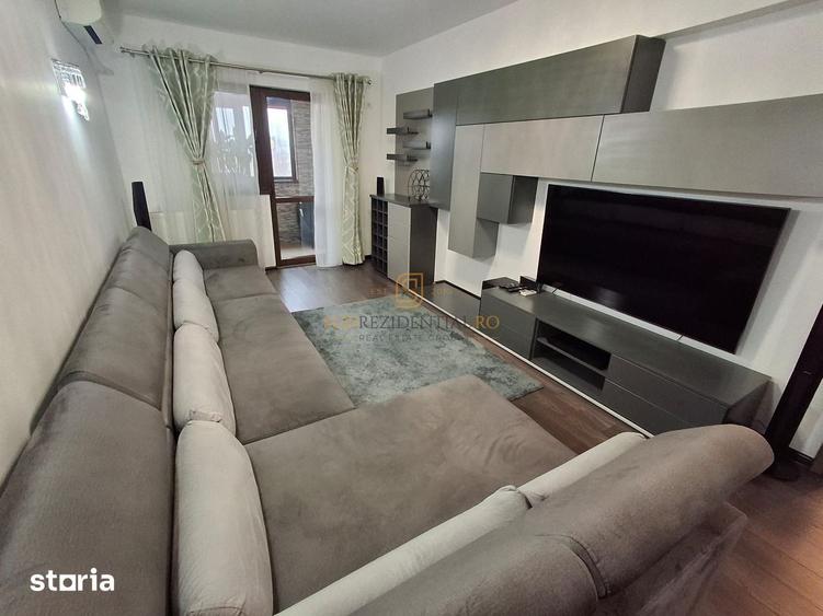 Apartament cu 3 camere decomandat în Metalurgiei