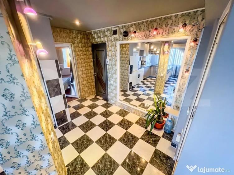 Apartament cu 2 camere decomandat, mobilat în Decebal