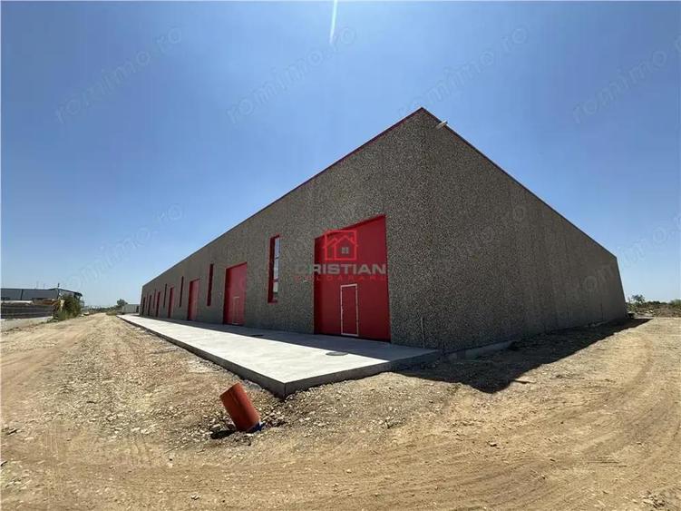 Spațiu comercial, de 300 mp, în Central